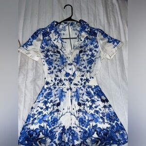 Alice + Olivia Leighton white blue floral romper
